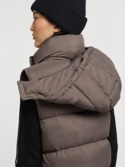 Khujo Bodywarmers Bodywarmer Eden Dames Mokka -Khujo 287b170fc7fe504bfffe6aa1b40ca5e2