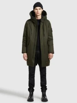 Khujo -Khujo b90e77ddc6b5e8c44e2dc023dabaab85