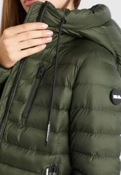 Khujo Winterjassen Winterjas Lovina Dames Kaki -Khujo c2a6db4066c52606959c33fcc1feb12d