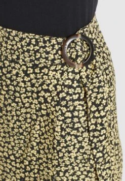 Khujo Mini Rokken Rok Armata Dames Zwart -Khujo c875d67d19730adf255bc8425b6d1787