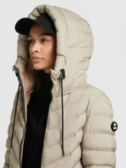 Khujo Tussenjassen Tussenjas Noomi Dames Pastelgroen -Khujo dd1b05c85f77cd4aa4de2aafaa5a4d81